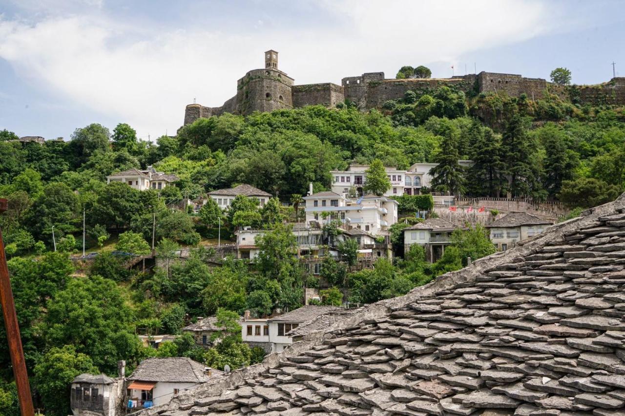 Guesthouse Cico Gjirokastër Extérieur photo