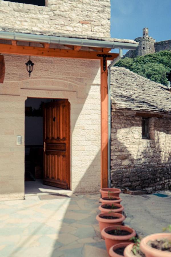 Guesthouse Cico Gjirokastër Extérieur photo